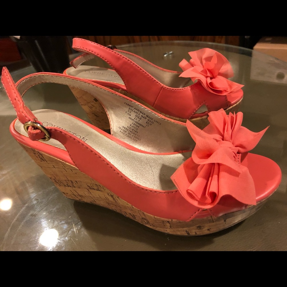 Women wedge shoes size 5.5